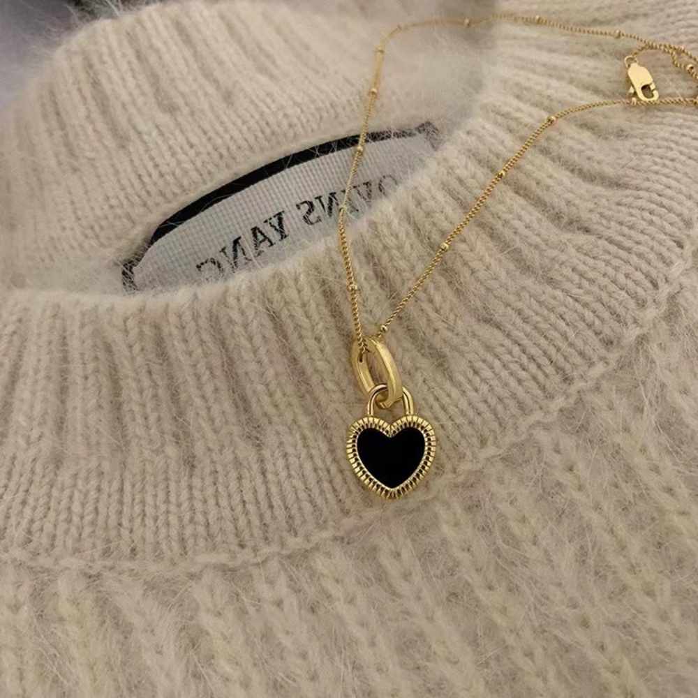 Double Sides Black and White Heart Pendant Necklace - Titanium Steel Pla…